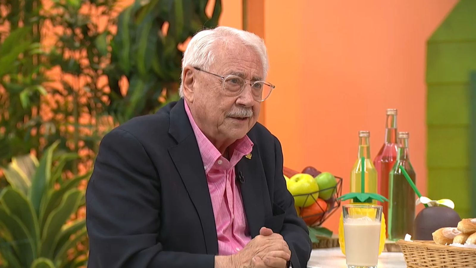 Paco Nadal, l'estimat periodista esportiu de la televisió valenciana, visita 'A la fresca'
