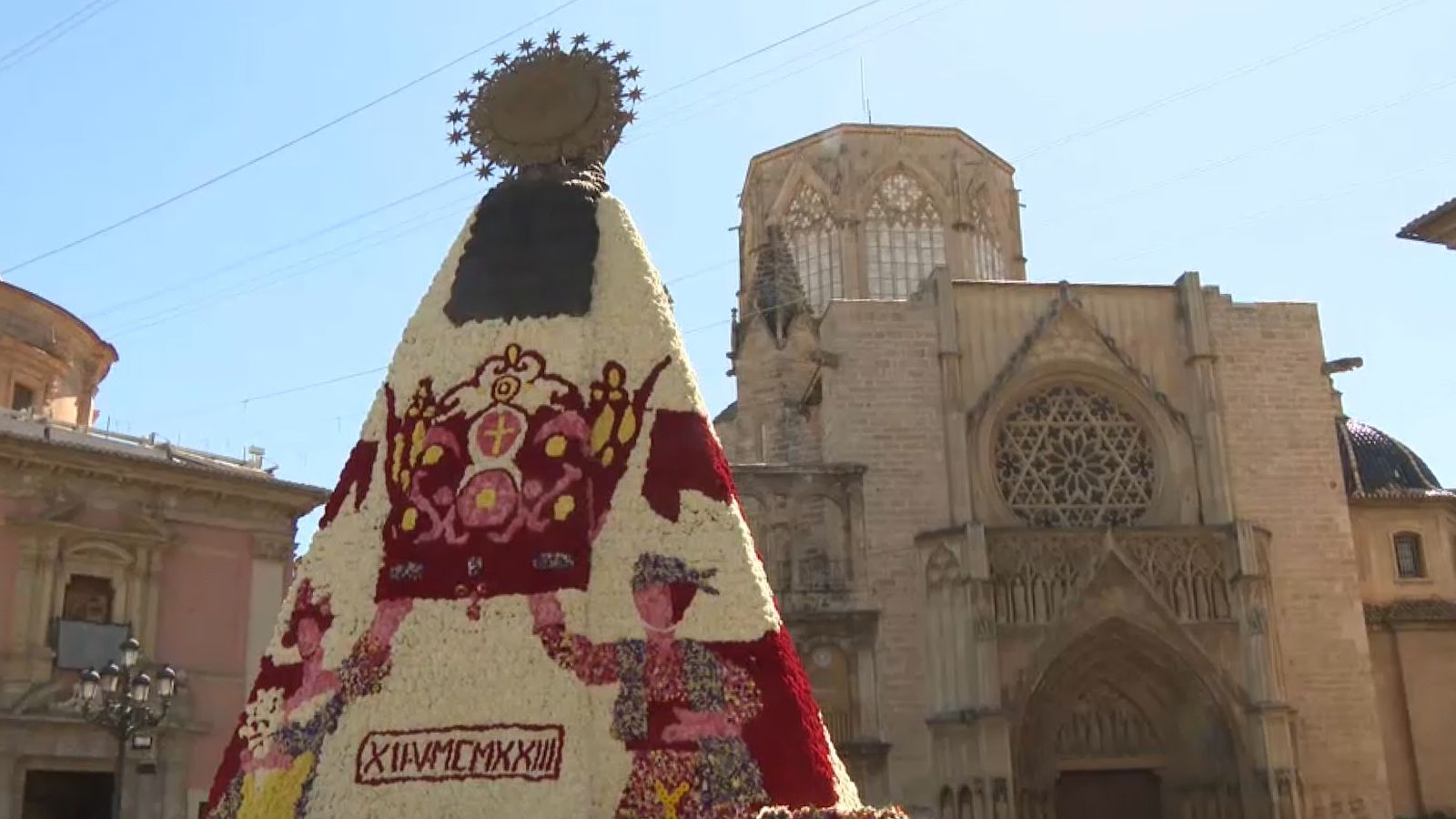 Mantell de la Mare de Déu dels Desemparats de les Falles de 2023