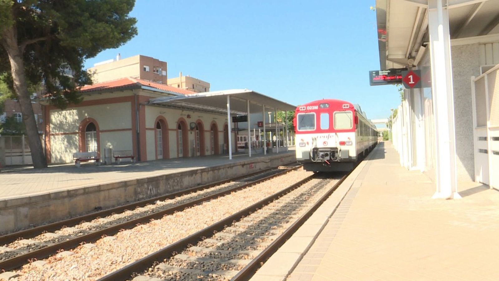 La flota que s'incorporarà a esta xarxa de Rodalia està composta de 41 unitats de trens Civia