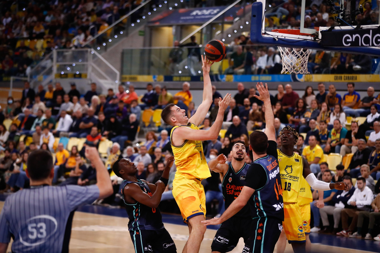 Xoc entre el València Basket i el Gran Canària
