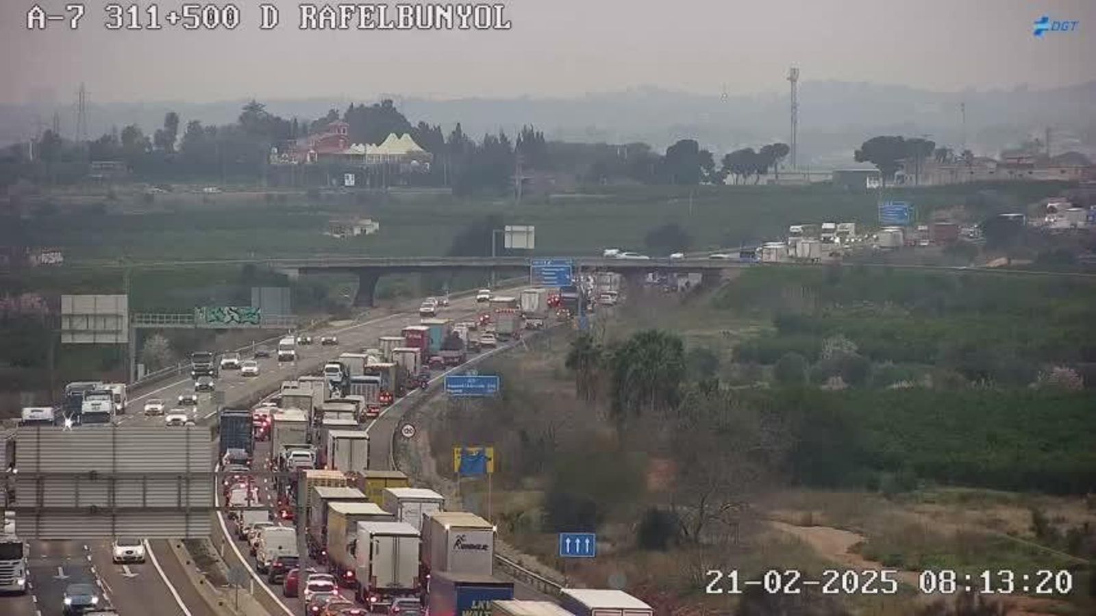 L'embossament de l'A-7 este divendres arriba fins a Rafelbunyol