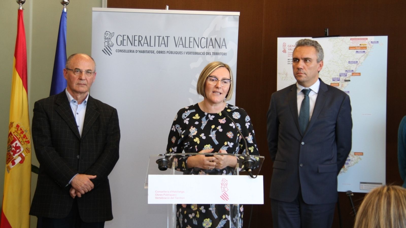 El secretari d'estat d'Infraestructures, Javier Izquierdo, s'ha reunit amb la consellera d'Obres Públiques, María José Salvador