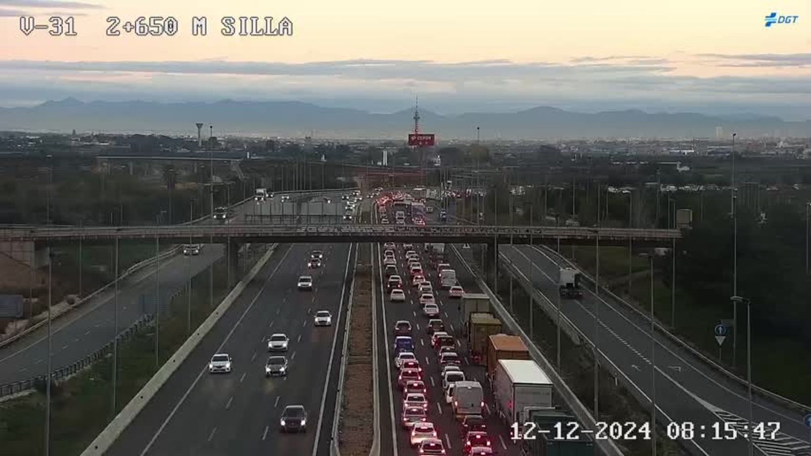 Autovia V-31 al pas per Silla, este dijous