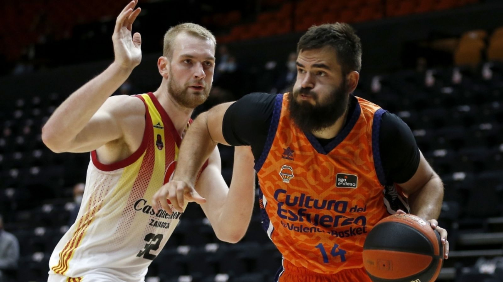 Bojan Dubljevic en la pròrroga d'Esports À Punt