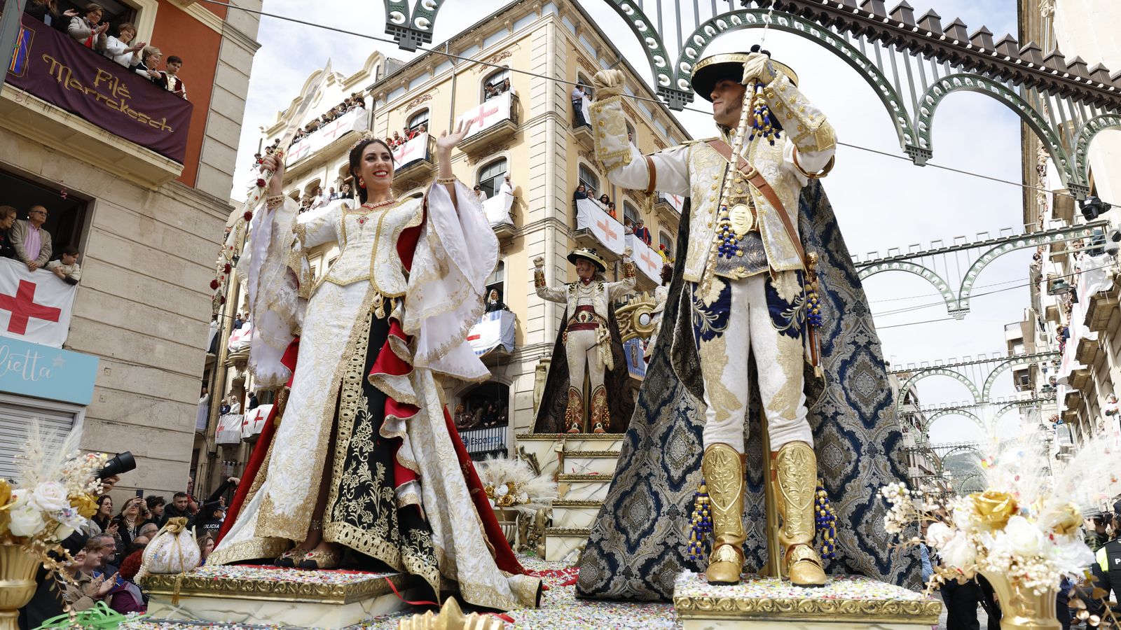 El capità Cristià i la seua dona