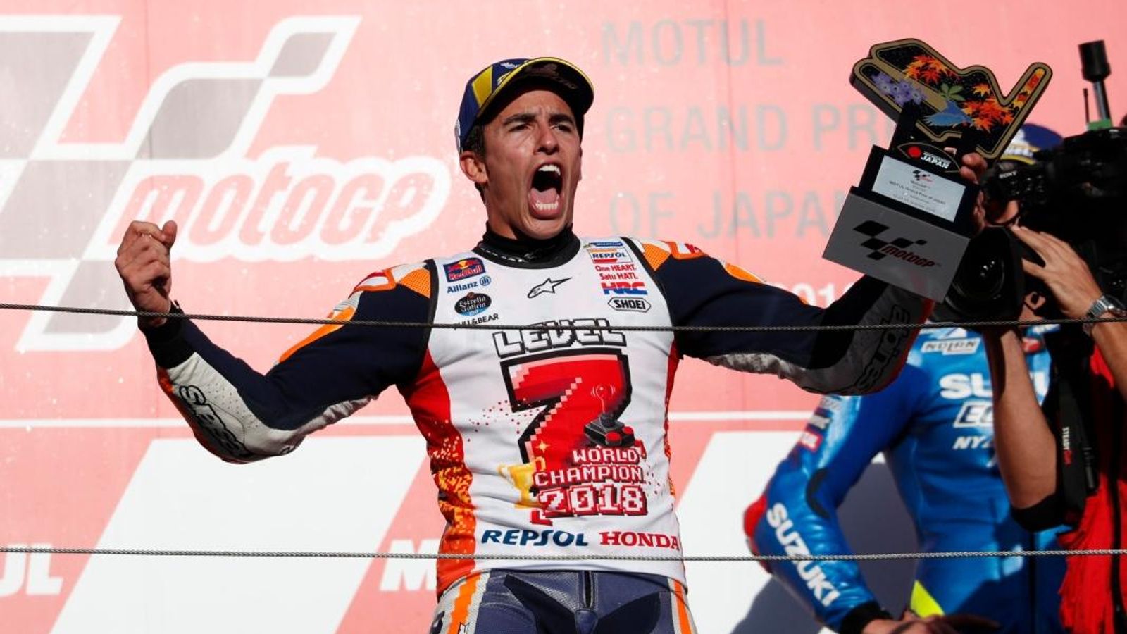 Marc Márquez celebra el seté títol de campió del món. REUTERS