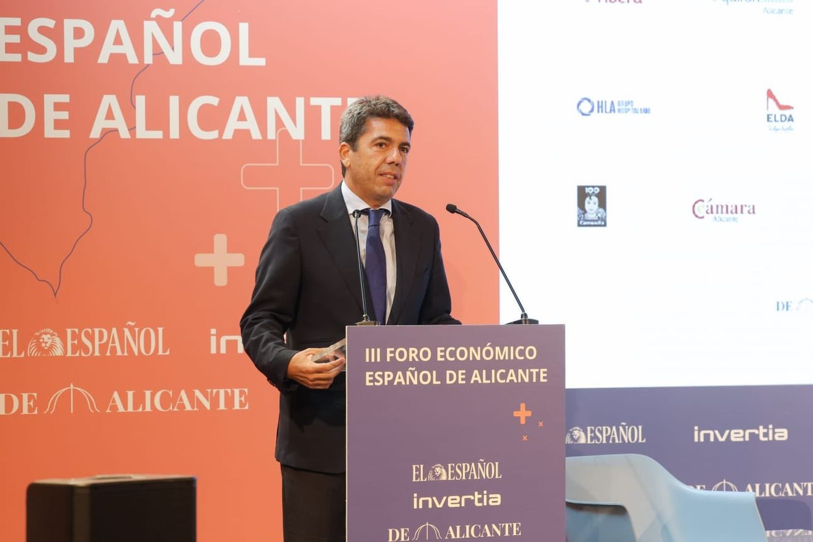 Intervenció de Mazón en el Fòrum Econòmic Espanyol d'Alacant, al parc científic de la Universitat d'Alacant (UA).