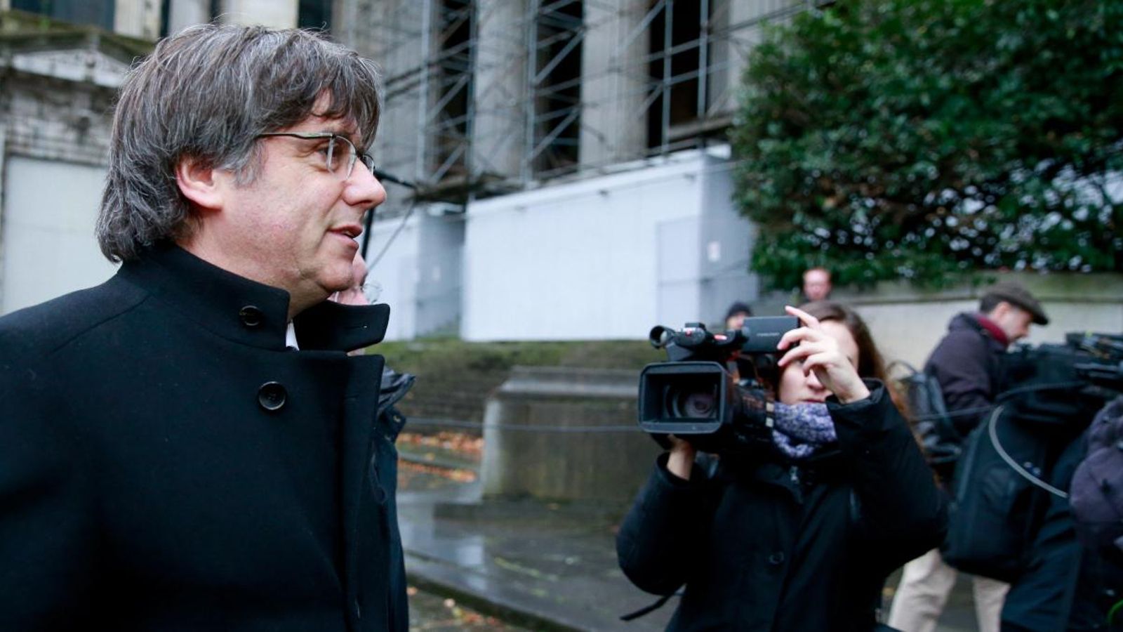 Carles Puigdemont arriba aquest dilluns al tribunal belga