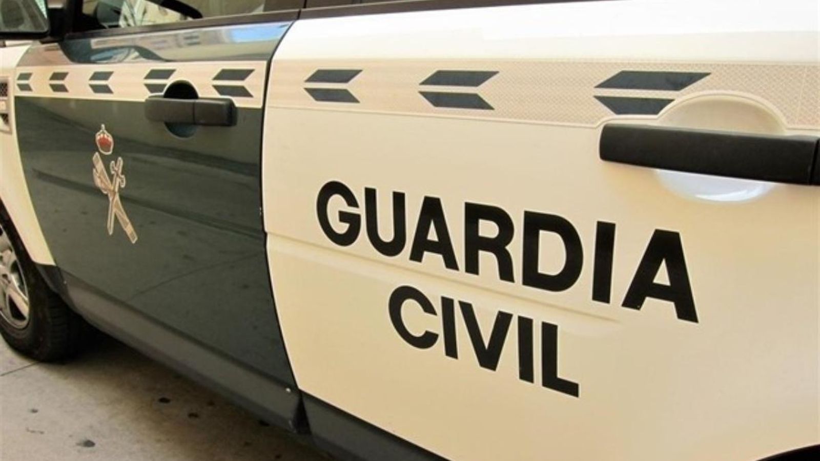 La Guàrdia Civil ha desmantellat un grup criminal per estafar fins a 220.000 euros amb la falsificació de xecs