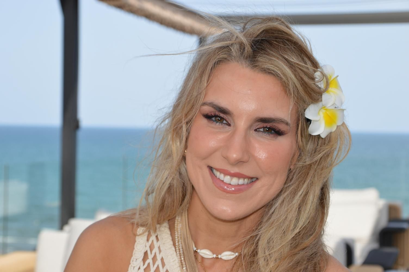 Maria Fuster copresenta 'A la fresca' en À Punt