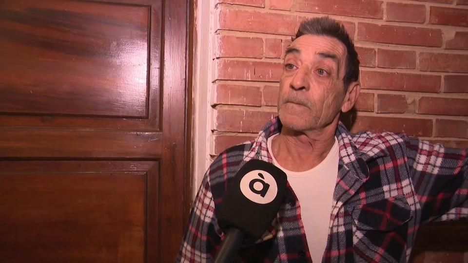 L'avi dels xiquets reclama que tornen