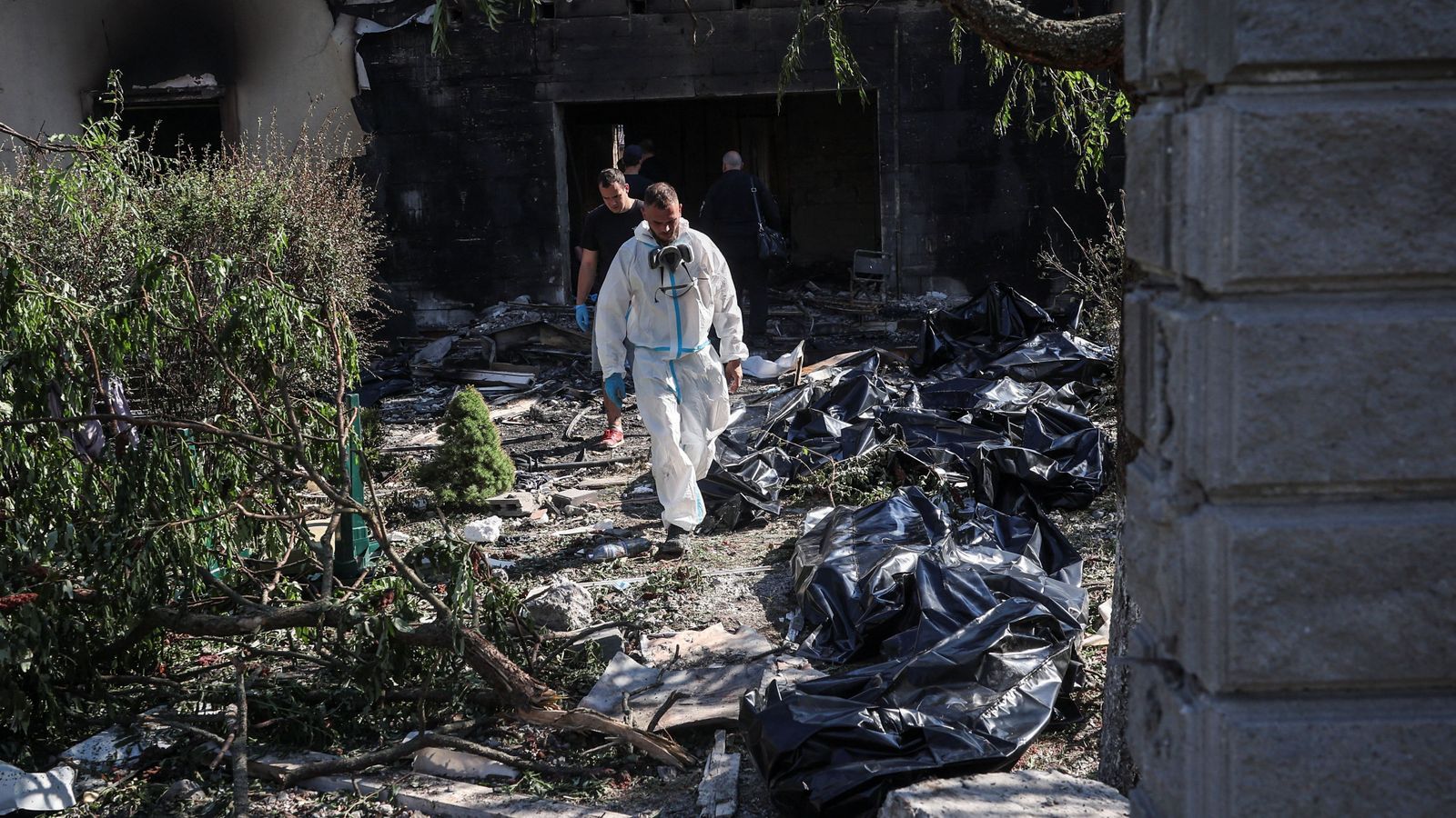 Estat d'un dels habitatges destruïts en l'atac de Rússia