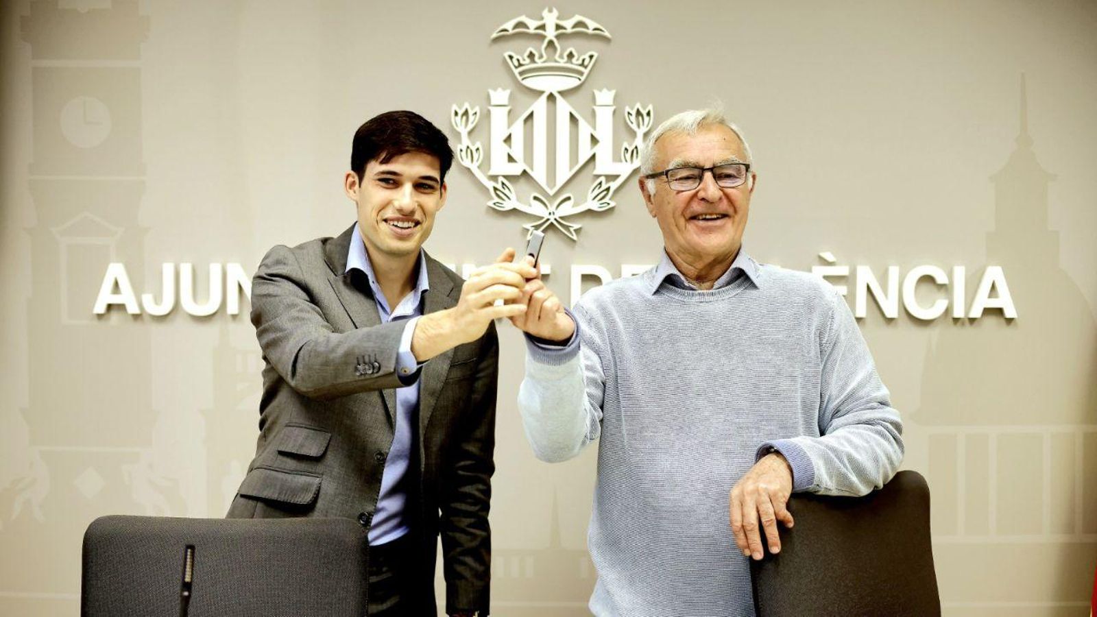 L'alcalde de València, Joan Ribó, i l'edil d'Hisenda, Borja Sanjuán.