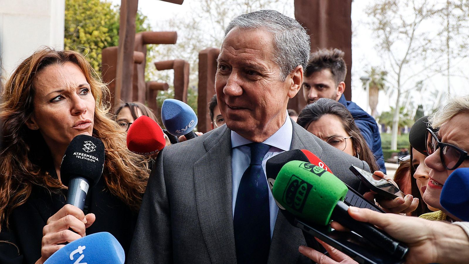 Eduardo Zaplana entra a la Ciutat de la Justícia, en una sessió del judici del cas Erial