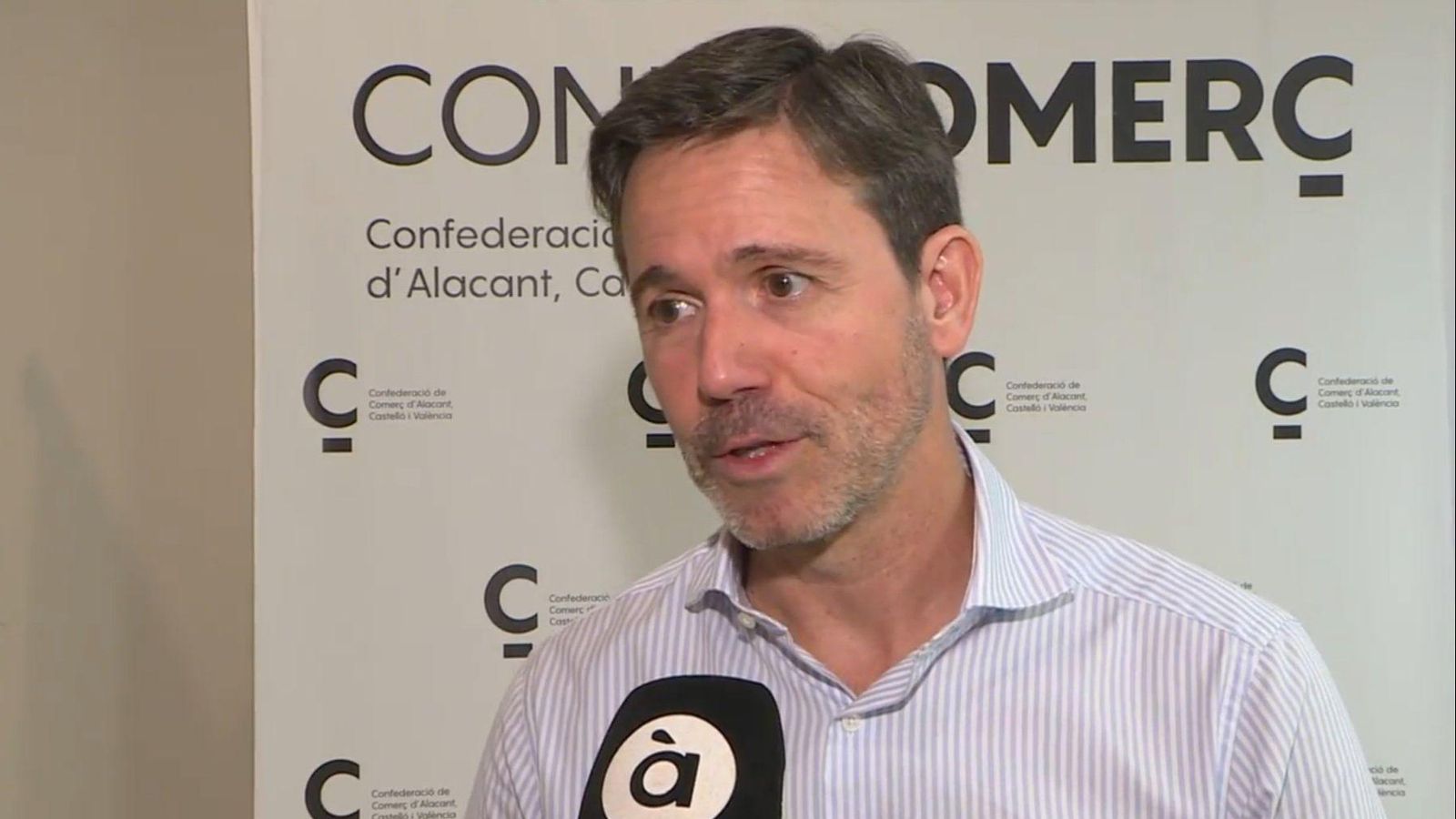 Rafael Torres en declaracions als micròfons d'À Punt