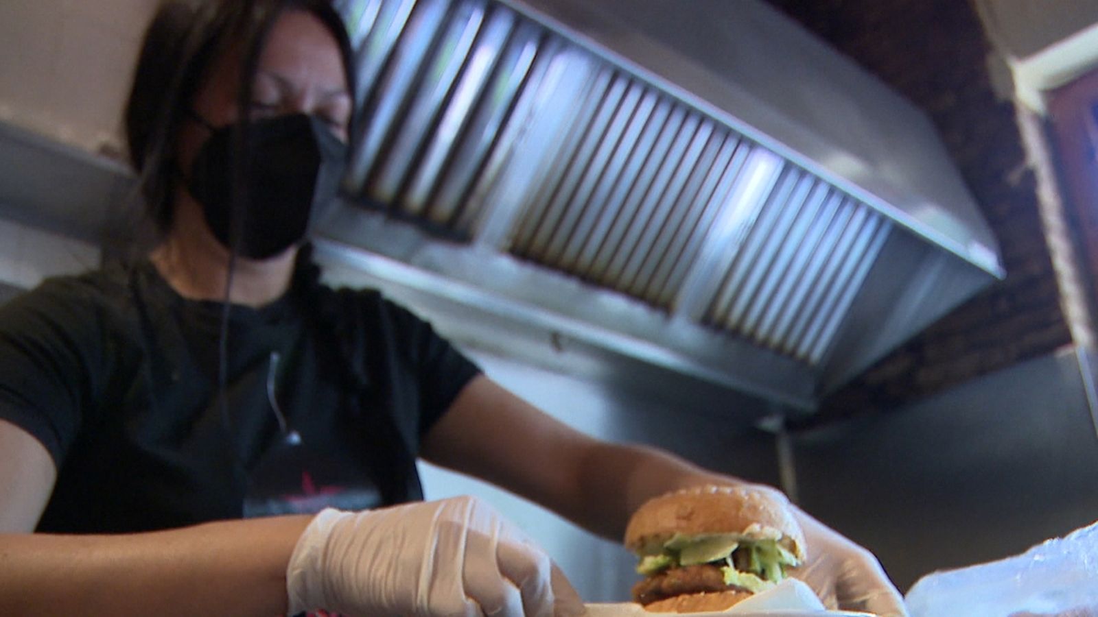 Els convenis d'un centenar de sectors es troben per sota del nou SMI