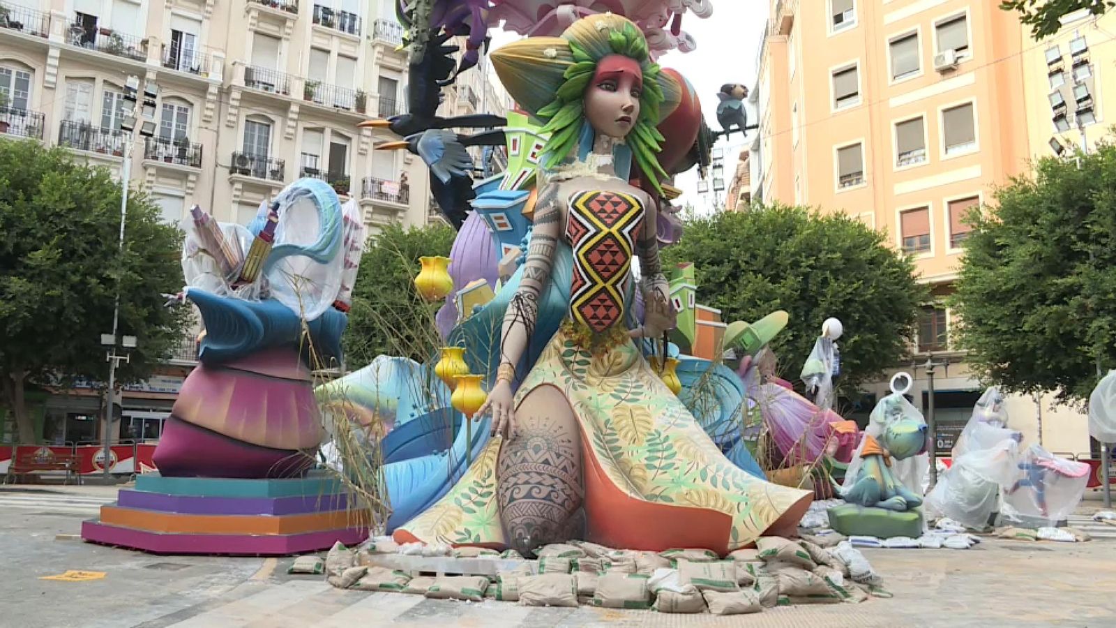 Figura central de la falla Sueca-Literat Azorín 2021