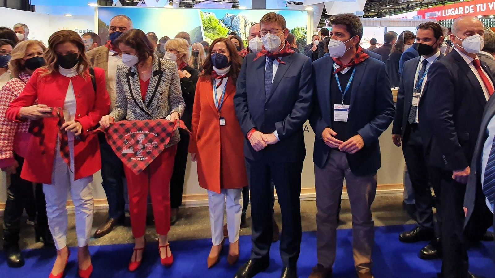 Maroto, Puig i Mazón, en l'estand de la Comunutat Valenciana a Fitur