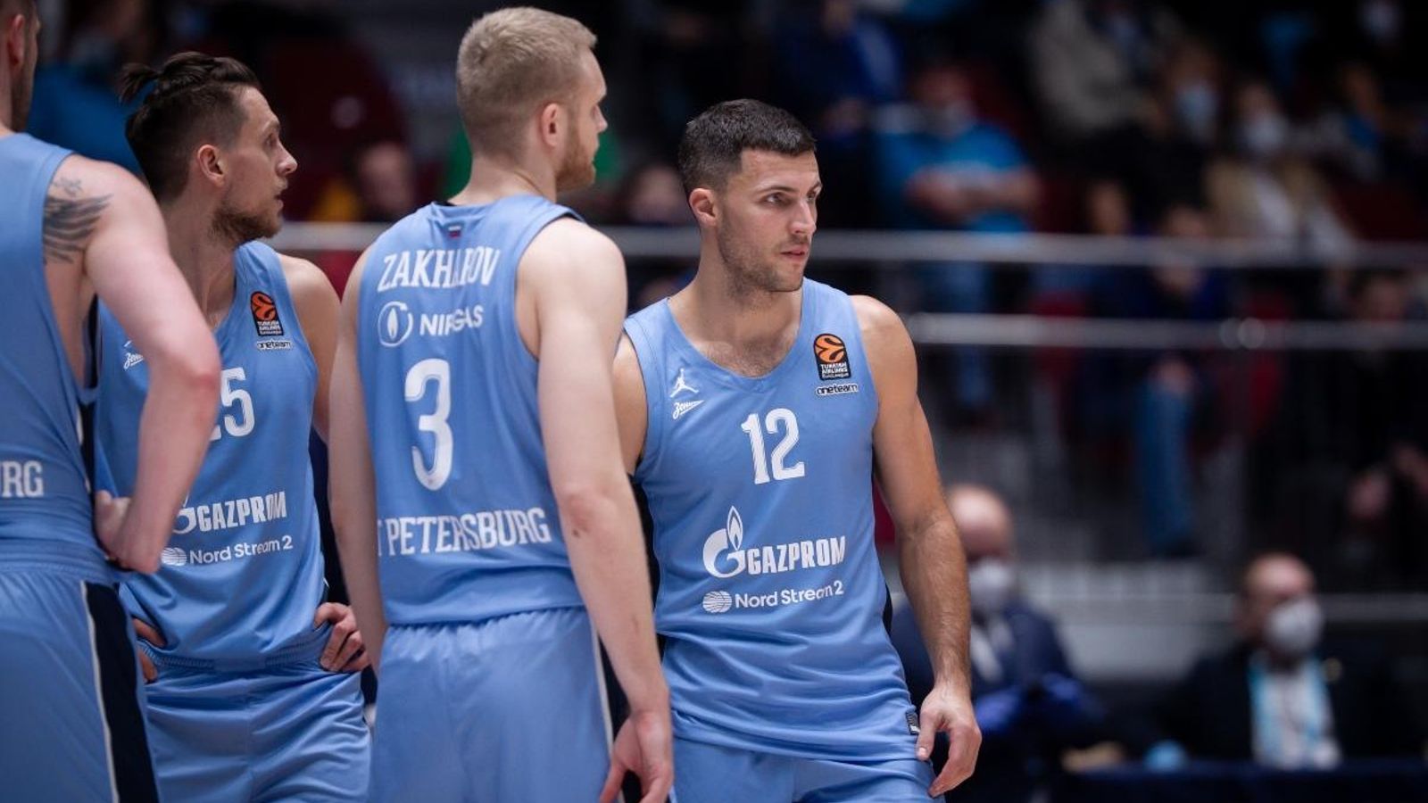 Jugadors del Zenit en un partit d'Eurolliga. (Efe)