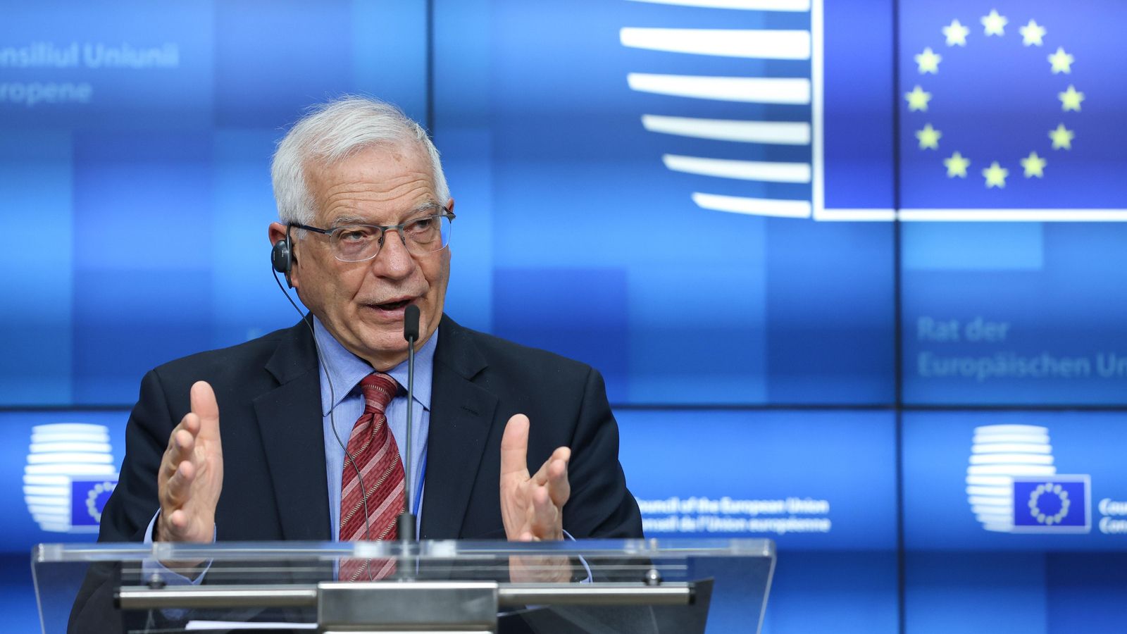 L'Alt Representant de la UE per a Política Exterior, Josep Borrell, aquest dilluns després de la reunió de Ministres d'Afers exteriors de la UE a Brussel·les, Bèlgica / ARIS OIKONOMOU