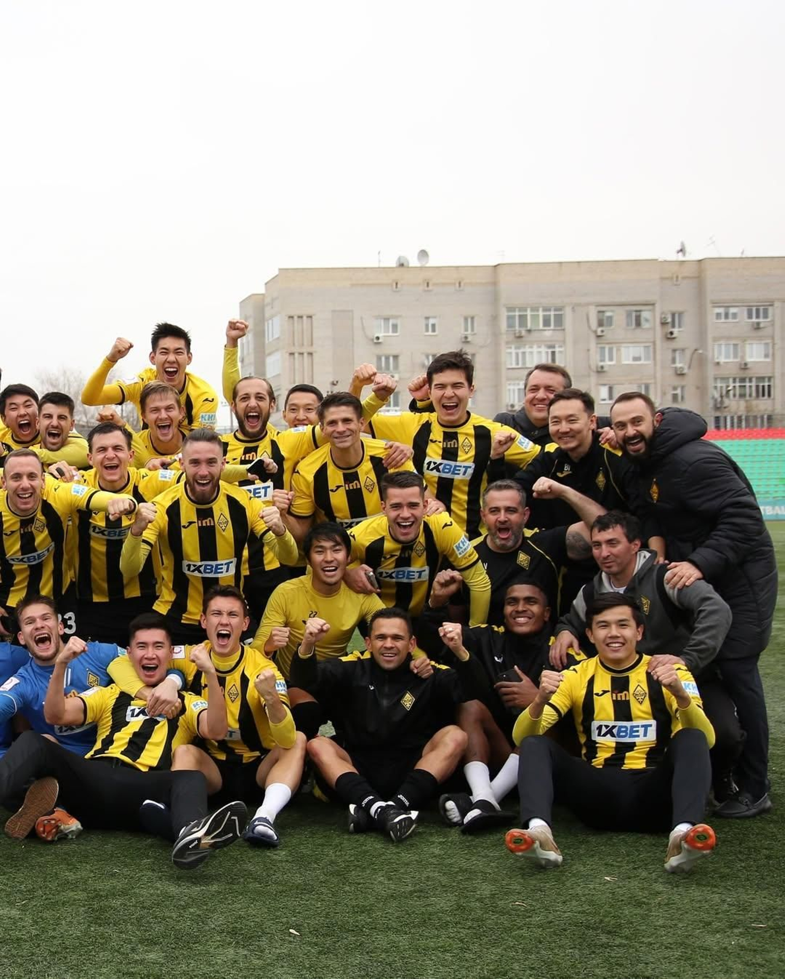 El Kairat Almaty celebra el títol de lliga