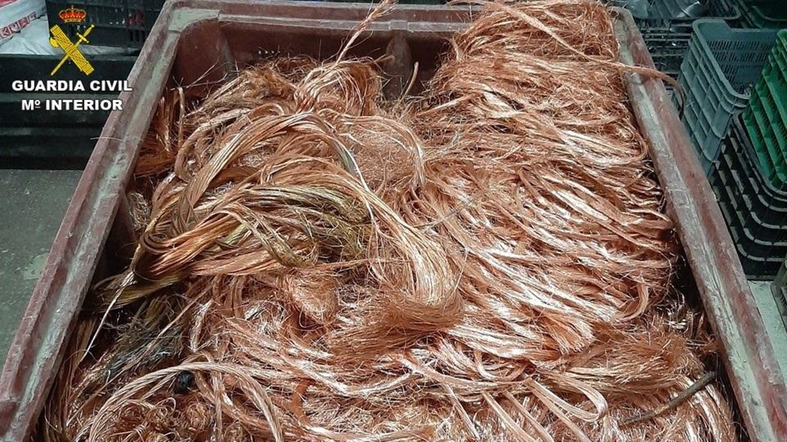 Cable elèctric sostret i incautat per la Guàrdia Civil