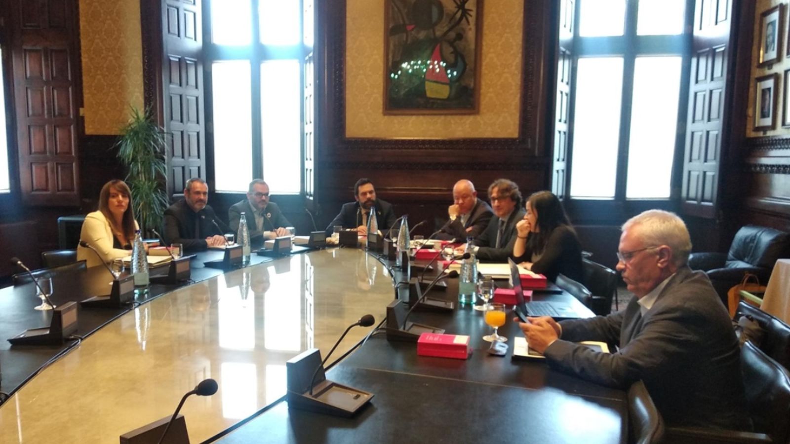 La mesa del Parlament de Catalunya ha rebutjat admetre a tràmit la ILP de la plataforma Unitat per la Independència