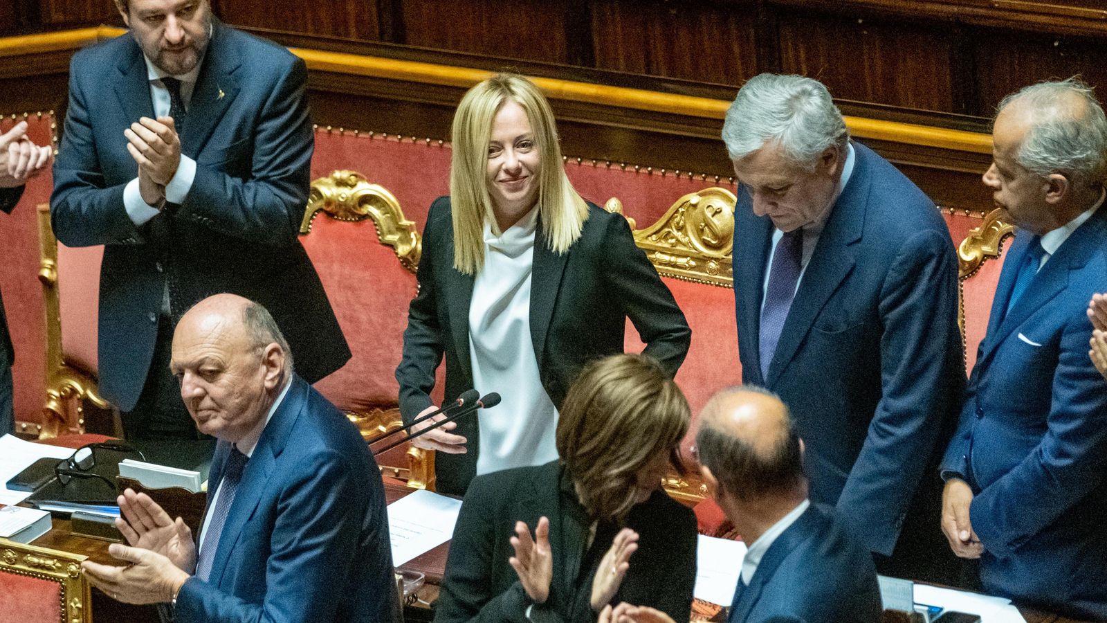 La nova primera ministra d'Itàlia, Giorgia Meloni, en la seua investidura en el Parlament