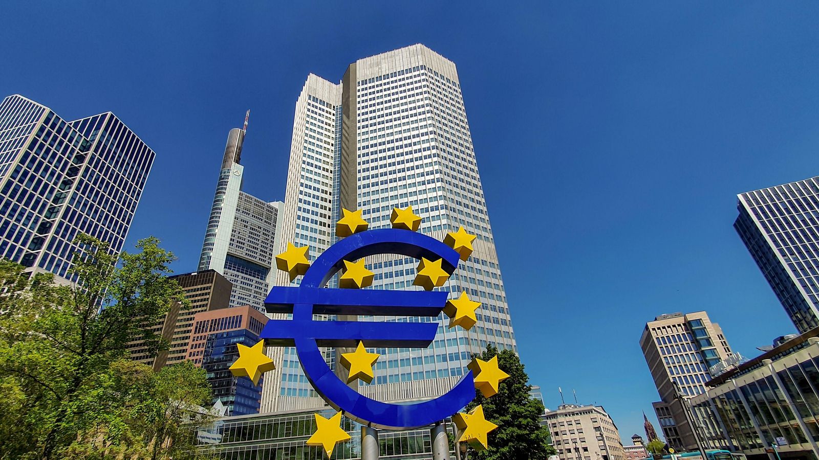 Façana de la seu del Banc Central Europeu a Fràncfort