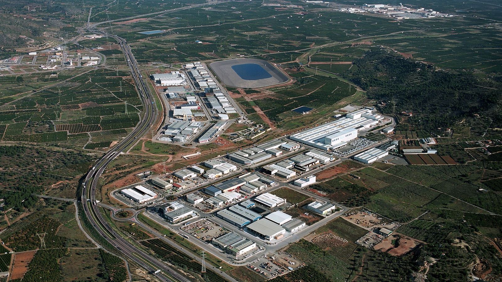 Patronal i sindicats han demanat al nou govern autonòmic crear un escenari d'estabilitat econòmica al nostre territori