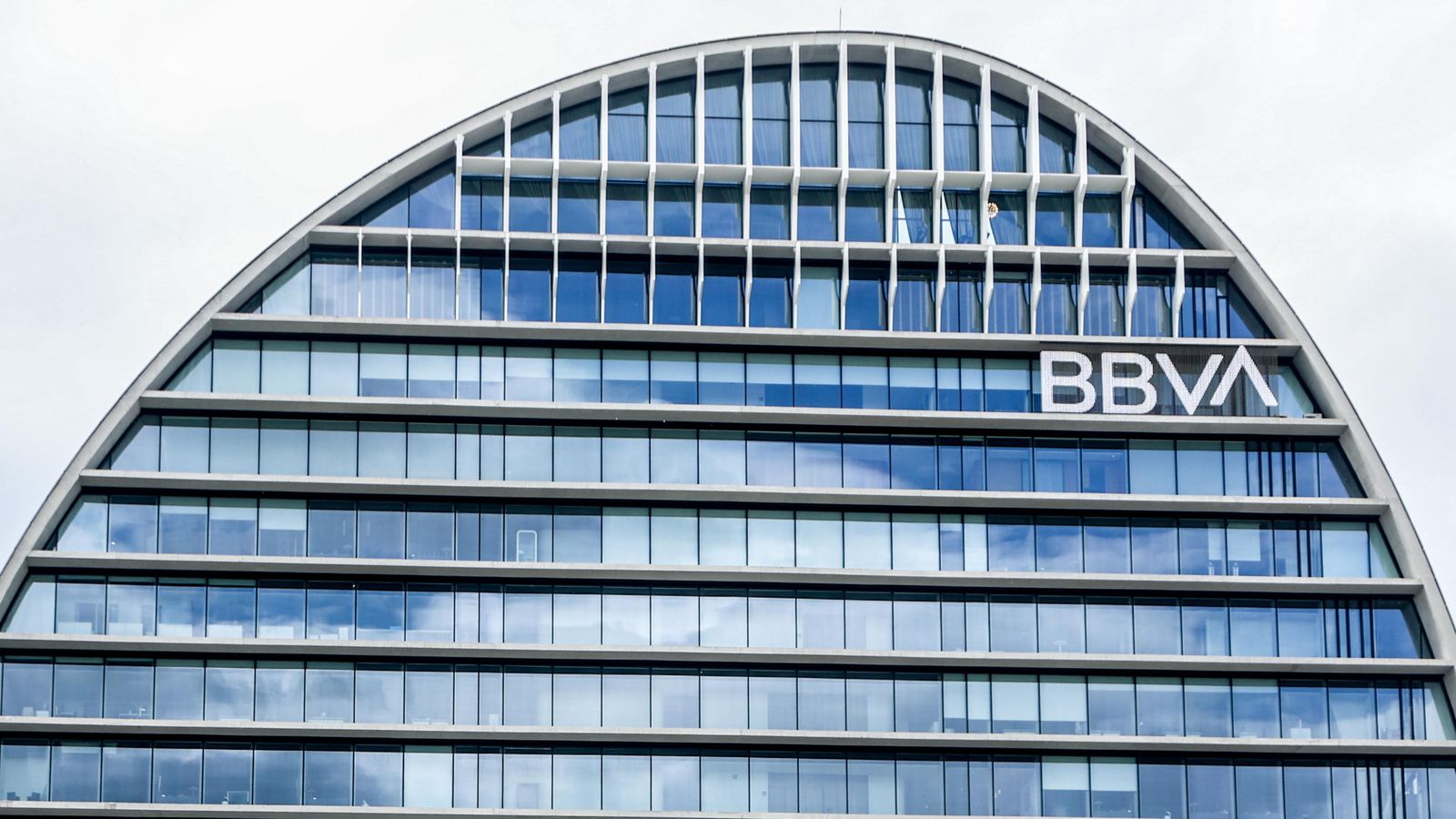 Façana de la seu de BBVA