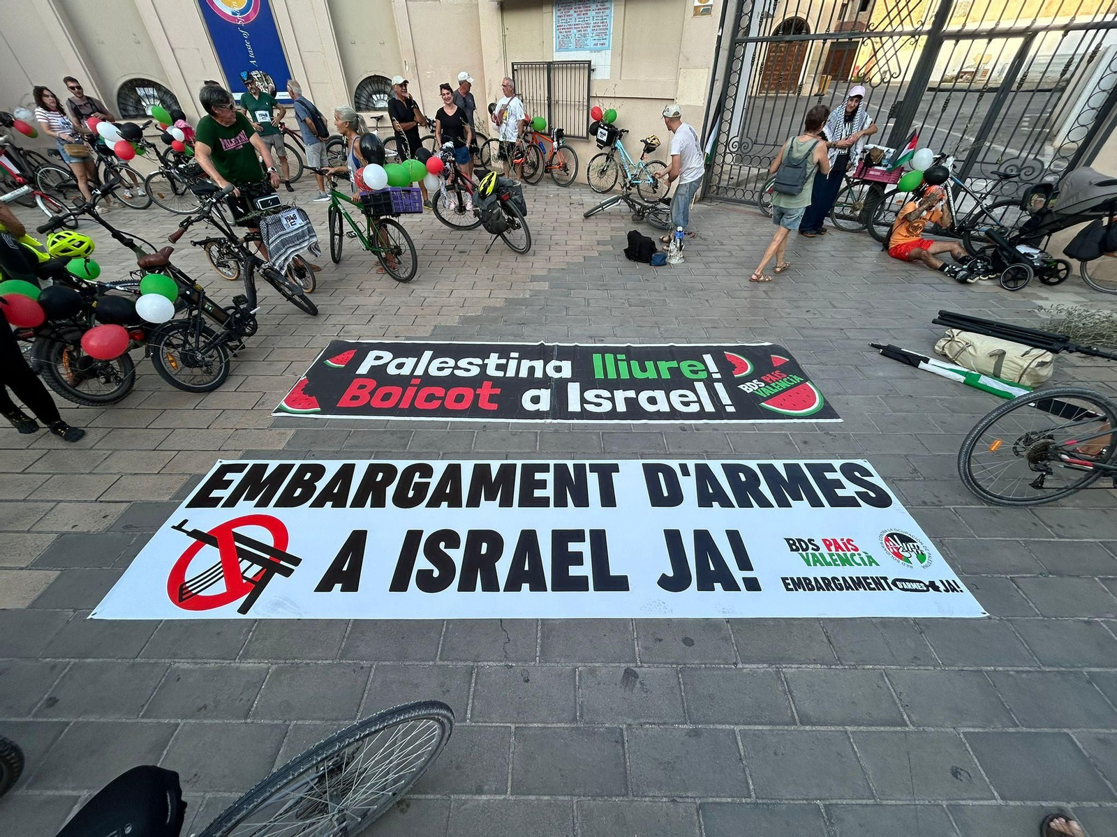 Revolta ciclista per Palestina a Alacant
