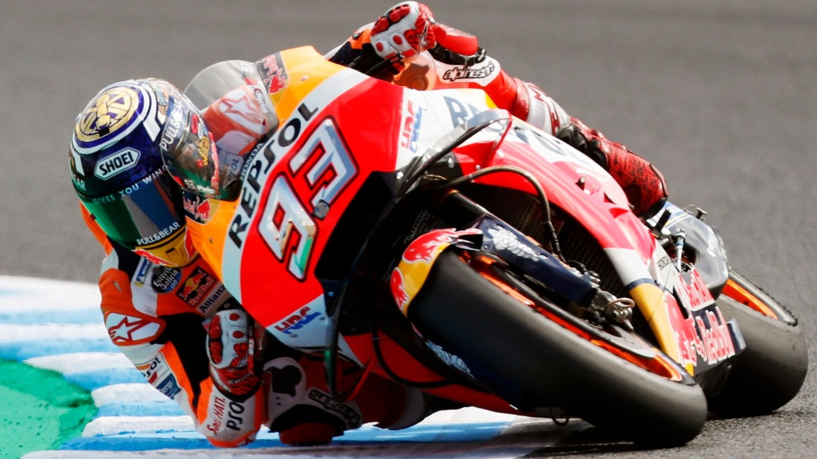 L'inconfusible pilotatge de Marc Márquez