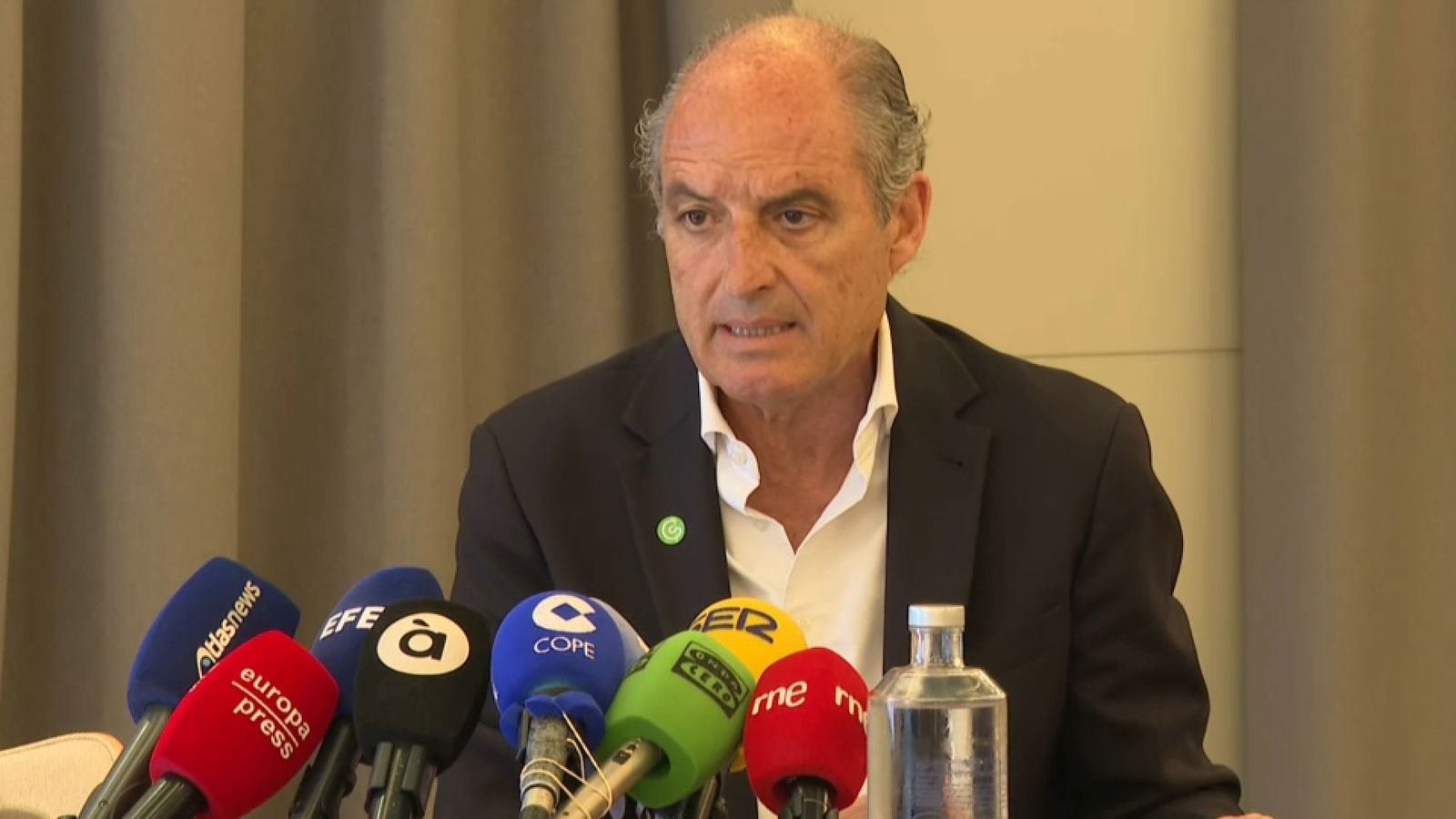 Francisco Camps durant la roda de premsa que ha oferit este dijous