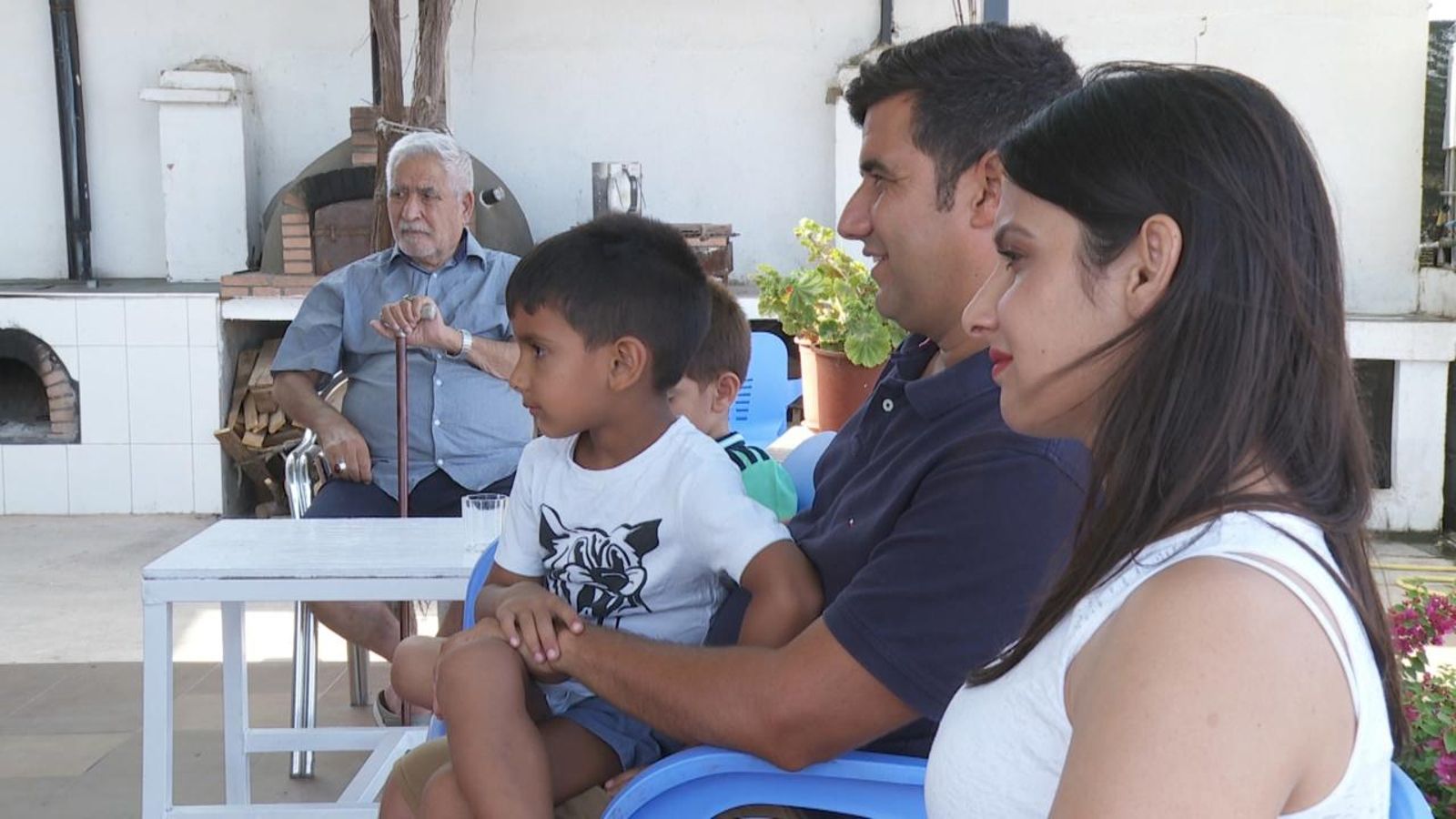 La família afganesa d’Ahmad Farid, resident a Alfafar
