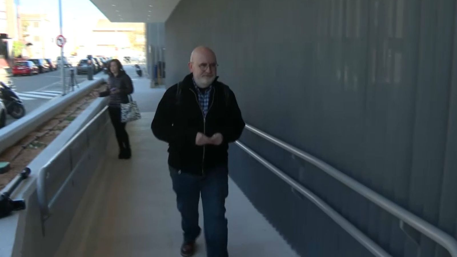 L'exsubdirector d'Emergències en l'arribada al jutjat de Llíria