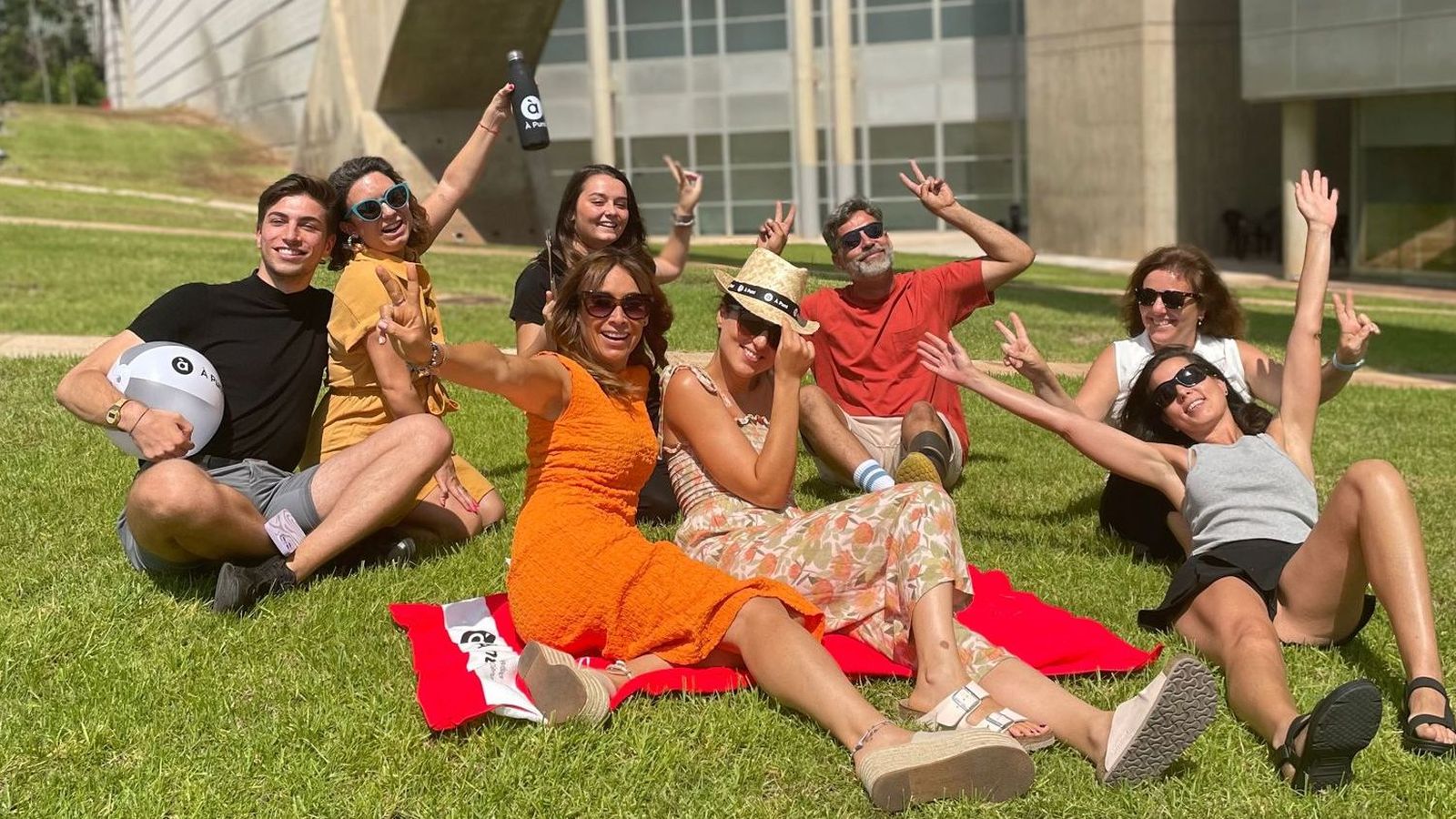 28.07.2023 | "La guapasecció" i un fan d'À Punt