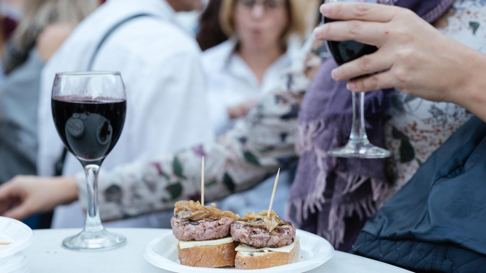 Vi i pinxos en la mostra gastronòmica Tasta la Font