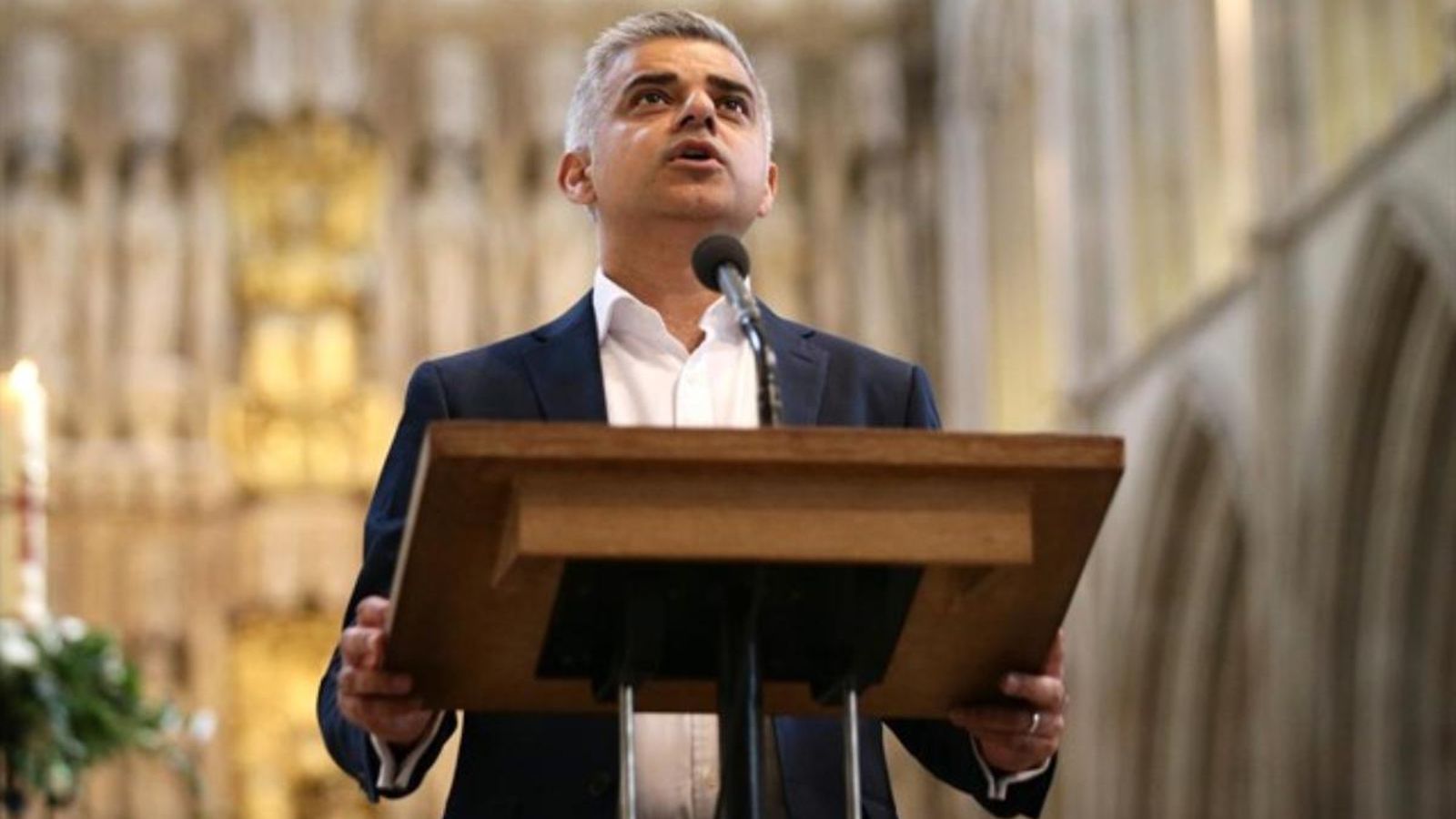 El laborista Sadiq Khan critica la negociació del govern britànic sobre el Brexit