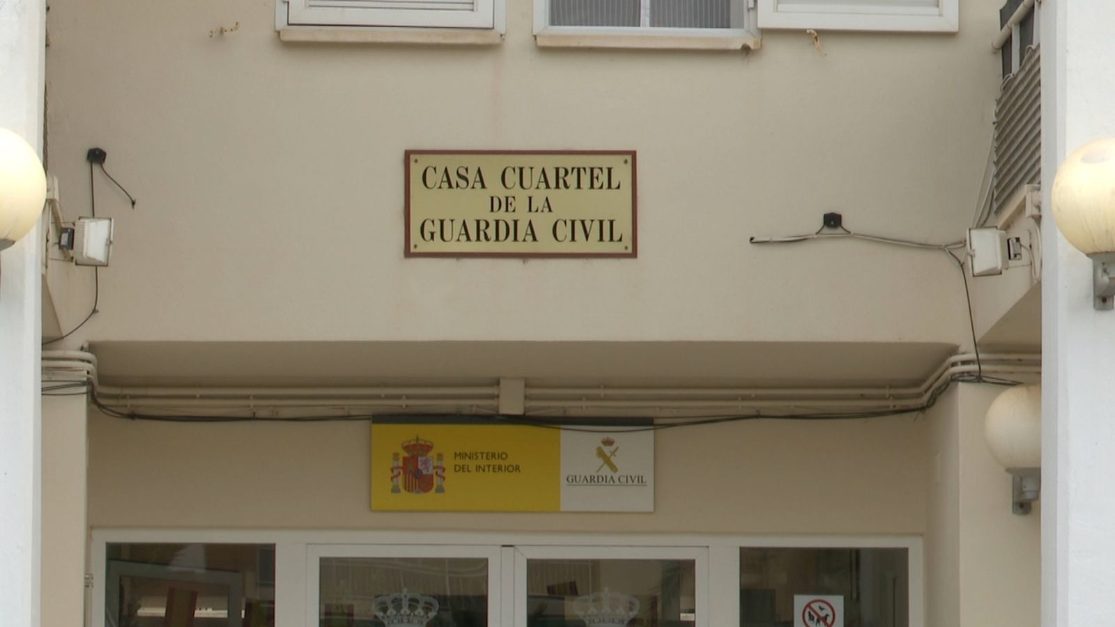 Professor detingut per abusos