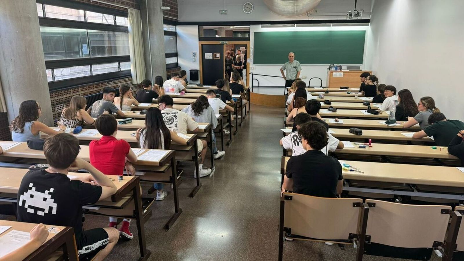 04.06.2024 | Més de 24.000 alumnes valencians es presenten a la prova d'accés a la Universitat