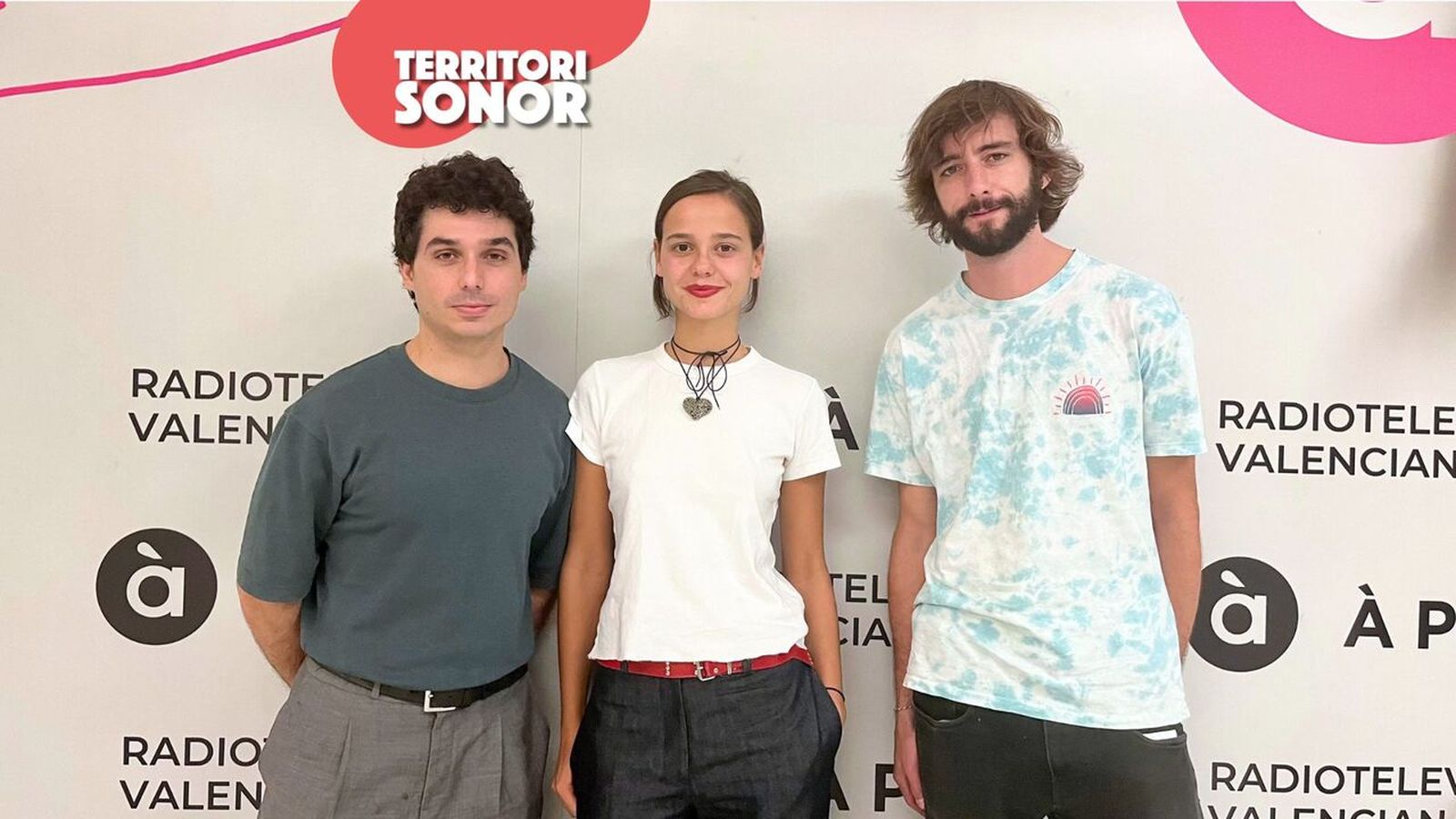 26.09.2024 | Tot el que amaga 'No mucho, solo para siempre', el nou EP d'Anouck The Band
