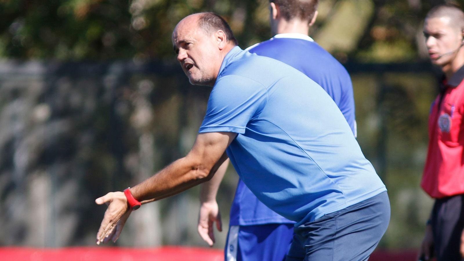 El nou director esportiu, durant la seua etapa d'entrenador