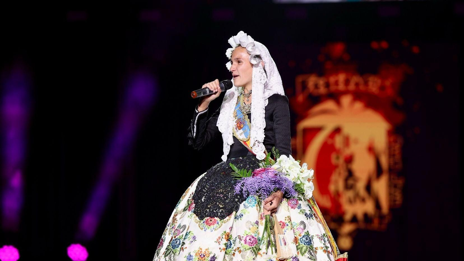 Bellesa del foc infantil de les Fogueres del 2024, Martina Lloret Rocamora, de la foguera Sèneca-Autobusos