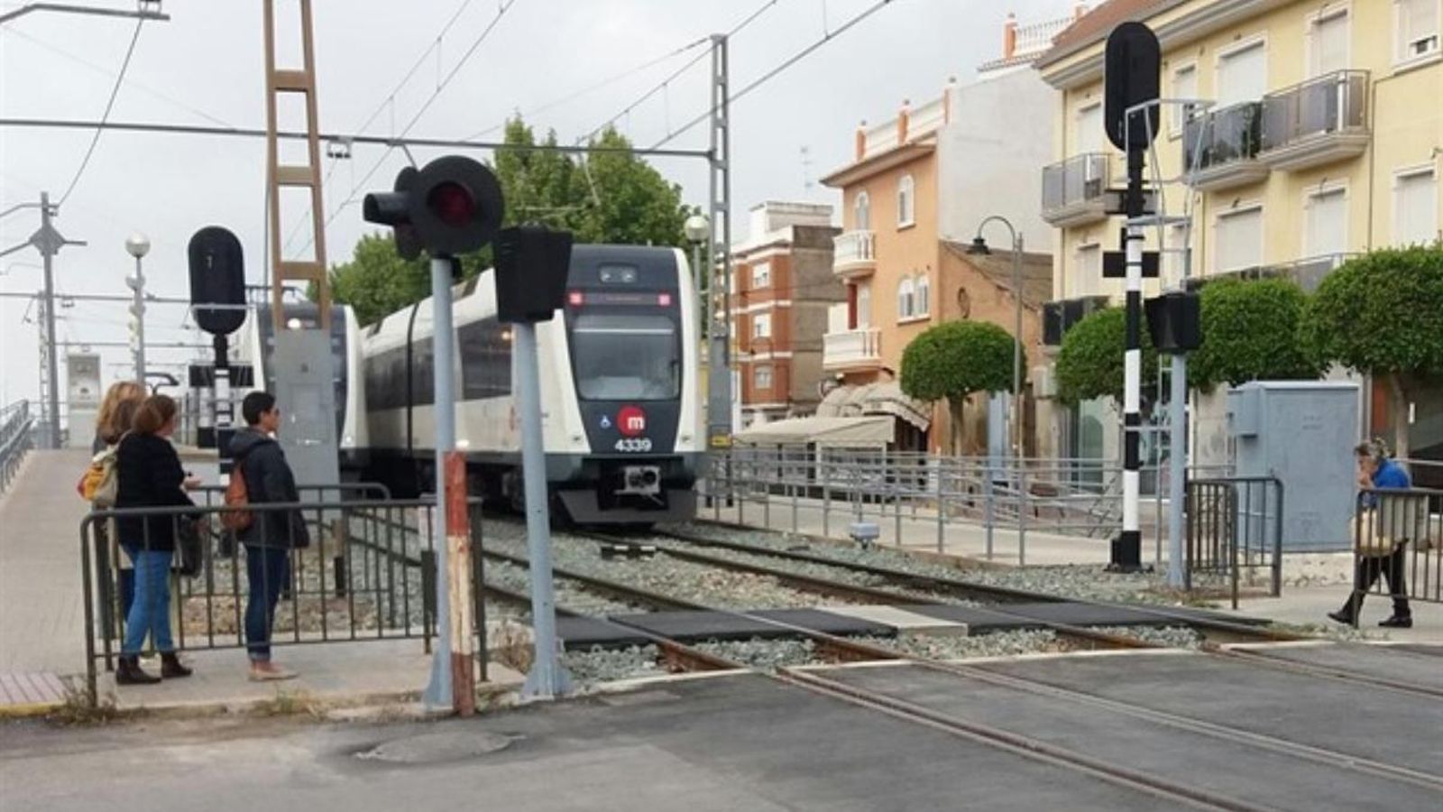 FGV actuarà en 44 punts de pas de la xarxa de Metrovalència per a reduir la sinistralitat