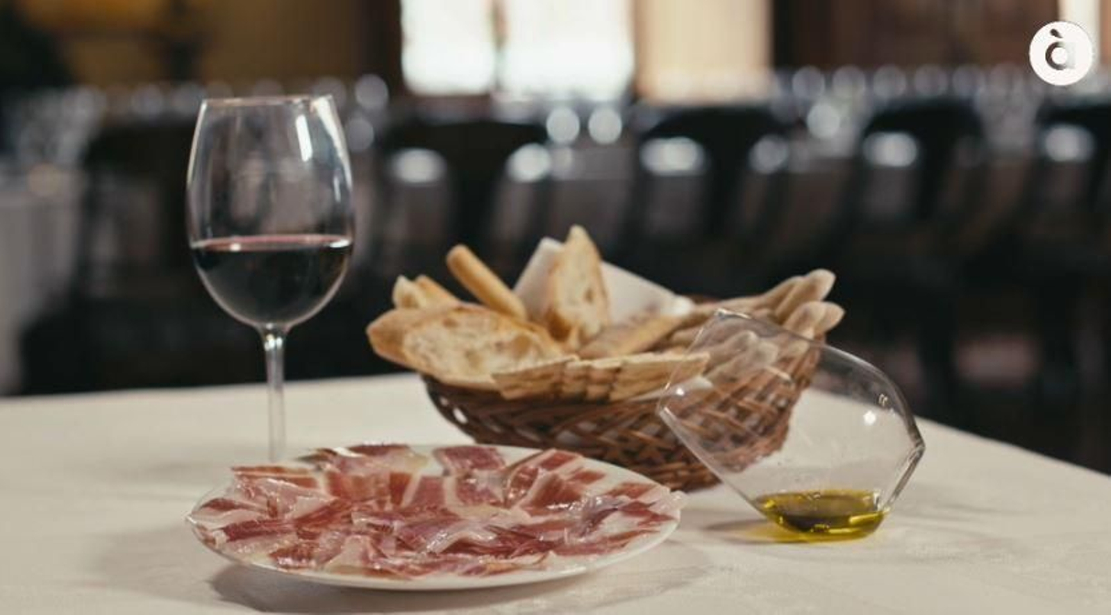 Pa, oli i vi, els milors acompanyaments del pernil