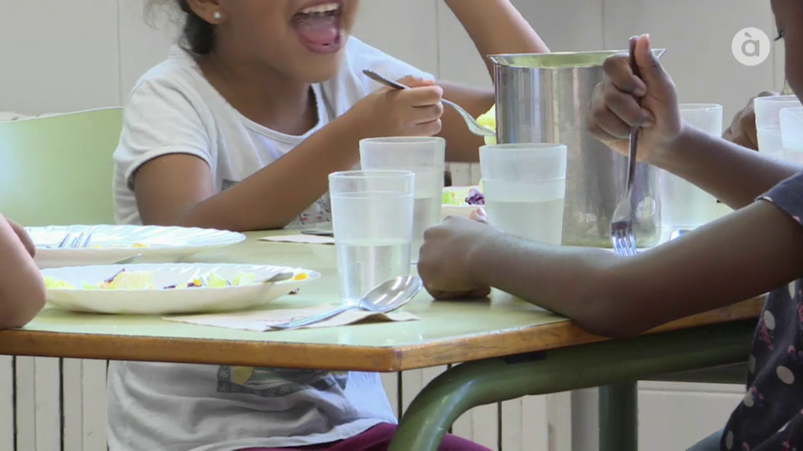VÍDEO | L\'auge dels menjadors escolars en l\'era de l\'obesitat infantil