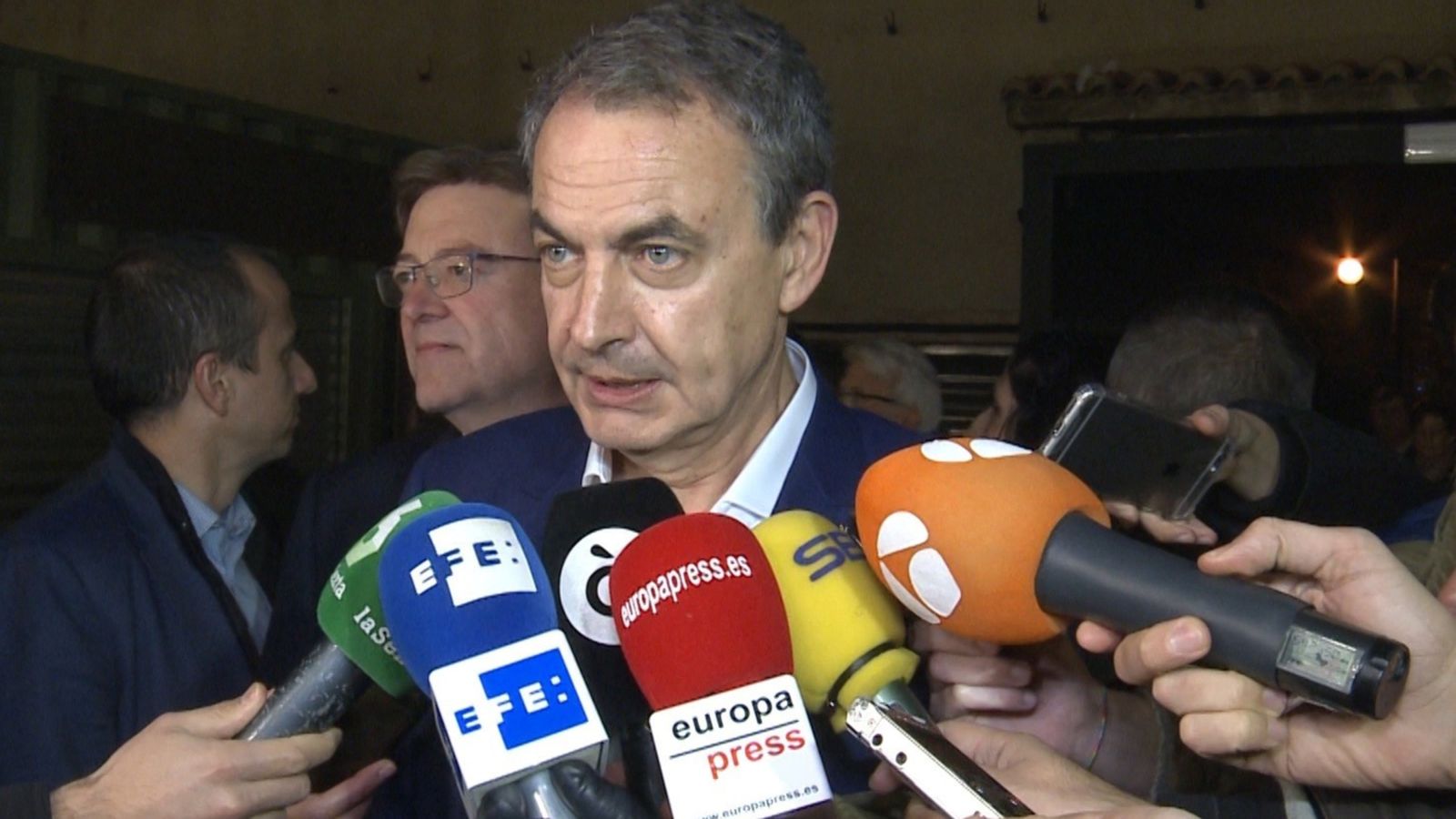 Zapatero ha acudit a la presentació de la Fundació Maria Cambrils juntament amb Puig. Europa Press