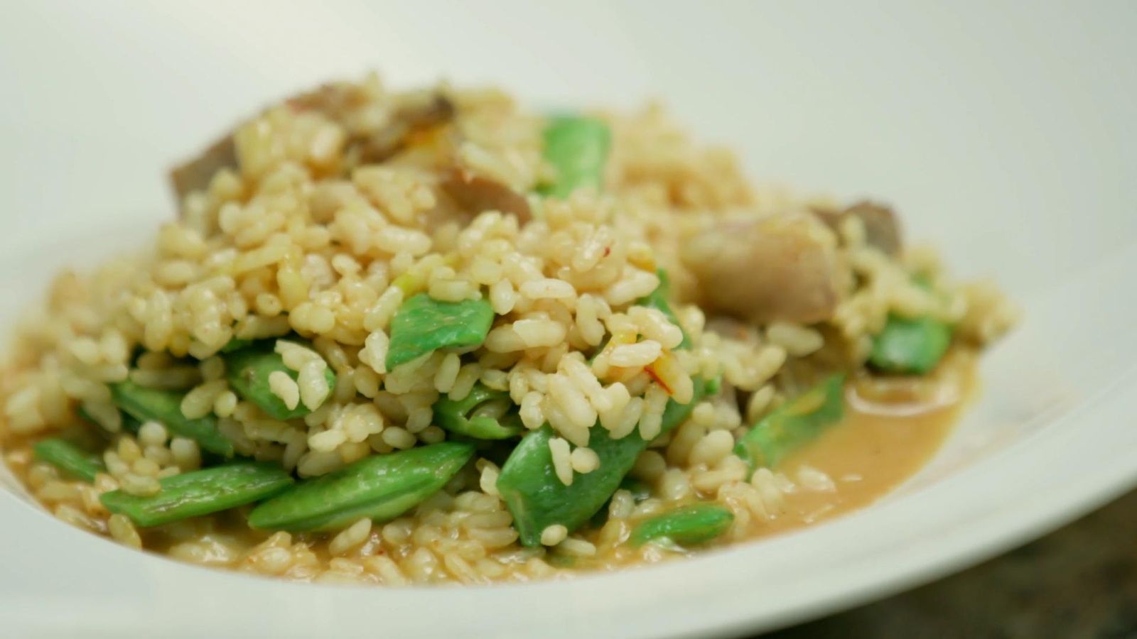 Arròs melós de vaca gallega i bajoqueta / À Punt Mèdia