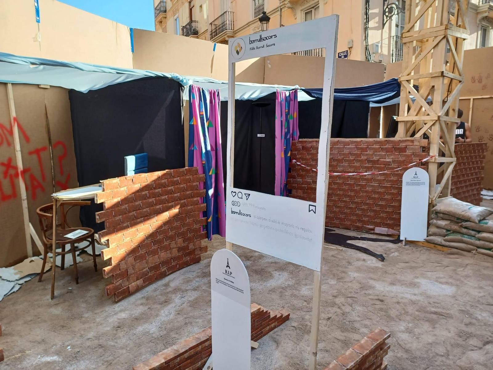 La Falla Borrull guanya el primer premi en innovació